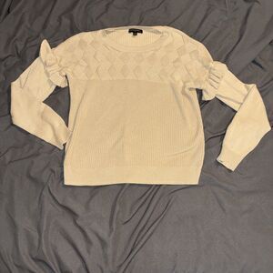 Banana Republic Beige Ruffle Sleeve Sweater Size S Knit Classic Preppy School